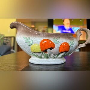 Vintage Arnel’s Mushroom Gravy Boat